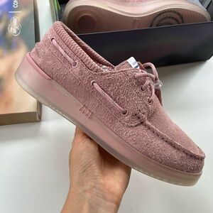 Sperry suede shoes in pink
